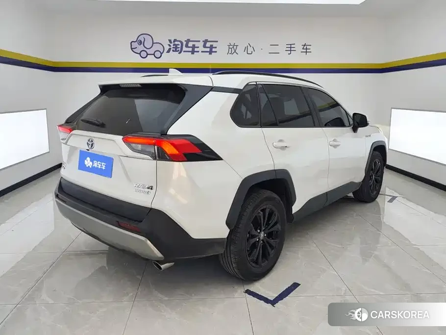 Toyota RAV4 id 4628199 из Китая 9