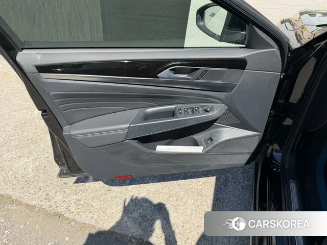 Volkswagen Passat id 4278882 из Китая 17