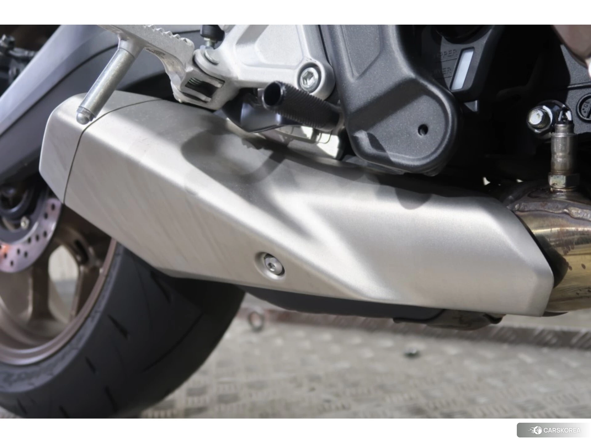 Honda CB650R E-CLUTCH id 3950440 из Японии 23