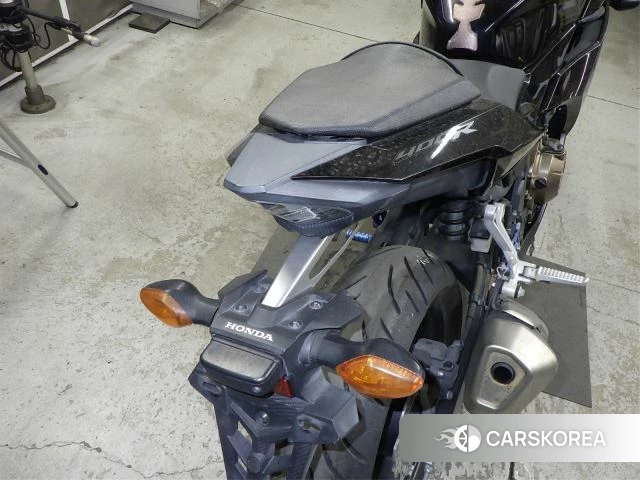 Проданный Honda CBR400R id 4000024 из Японии, фото 17