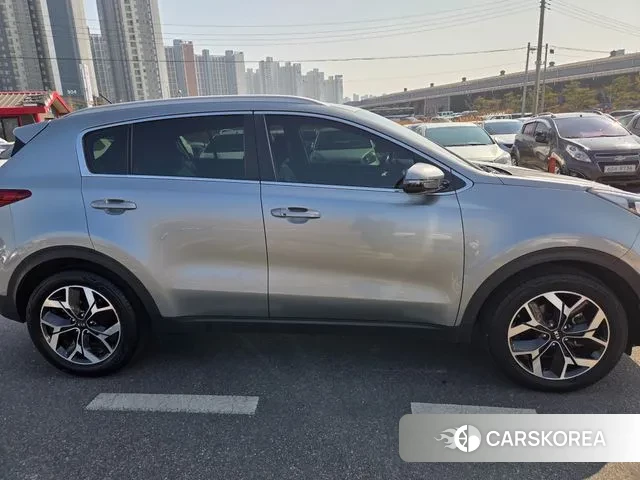 Kia Sportage The Bold id 3753992 из Кореи 13