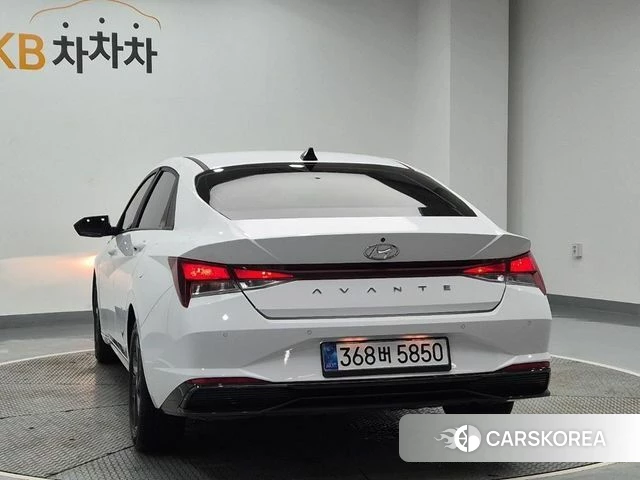 Hyundai Avante Hybrid (CN7) id 4618887 из Кореи 13