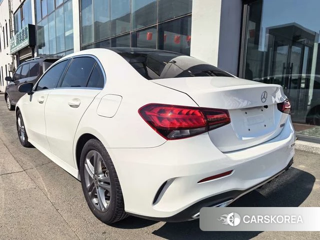 Mercedes-Benz Class A 2022 Белый из Китая, фото 5