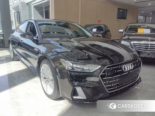 Audi A7L 2024 Черный из Китая, фото 3