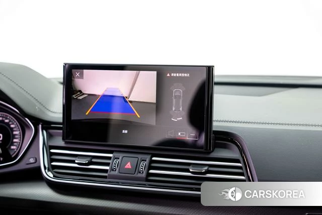 Audi Q5L id 4260813 из Китая 18