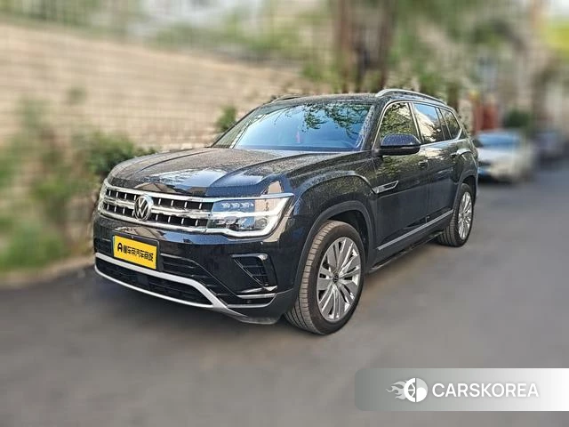 Volkswagen Tourang 2021 Черный из Китая, фото 3