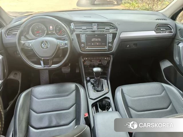 Volkswagen Tiguan L 2018 Черный из Китая, фото 3