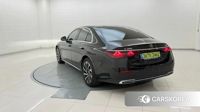 Mercedes-Benz E-Class W214 id 4400816 из Кореи 13