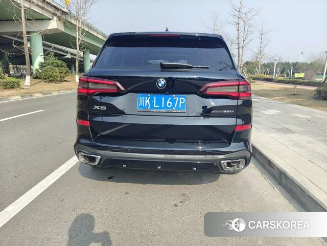BMW X5 2022 Черный из Китая, фото 3