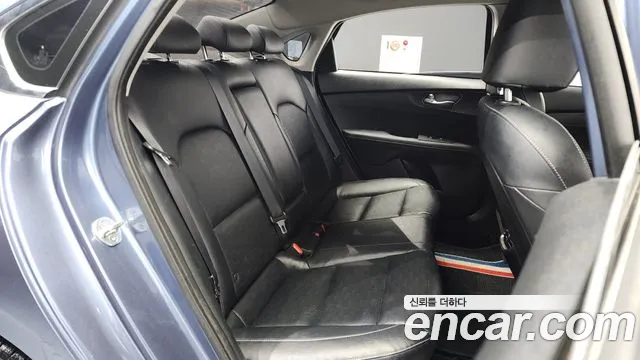 Kia Come New K3 id 2664988 из Кореи 13