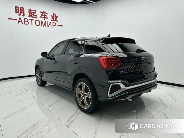 Audi Q2L id 4307530 из Китая 12
