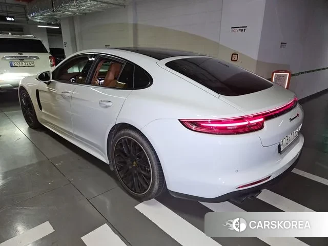 Porsche Panamera (971) 2020 Белый из Кореи, фото 3