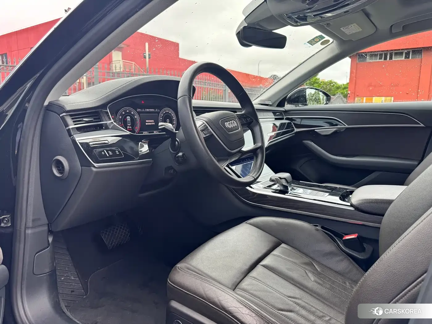 Audi A8 2018 Черный из Китая, фото 3
