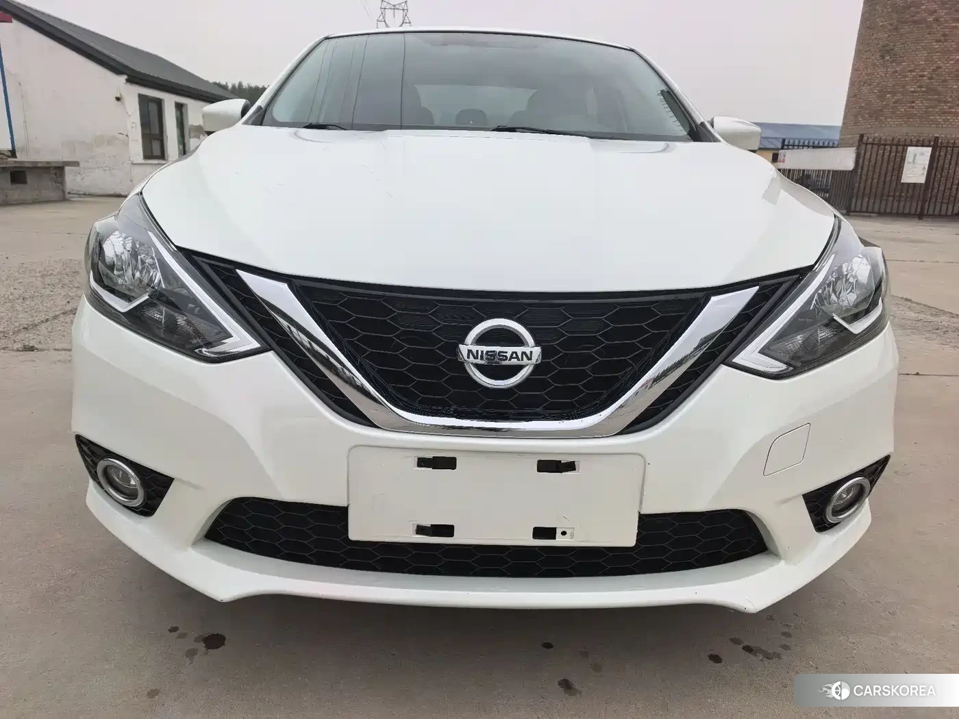Nissan Sylphy 2021 Белый из Китая, фото 3