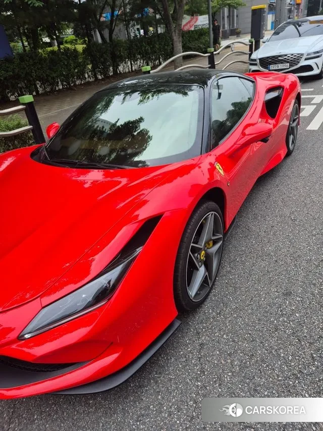 Ferrari F8 Tributo id 3600490 из Кореи 11