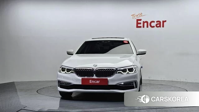 BMW 5 Series (G30) id 4232896 из Кореи 13