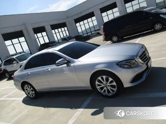 Mercedes-Benz E-Class W213 id 3021426 из Кореи 13