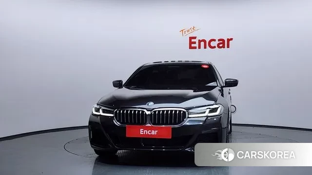 BMW 5 Series (G30) id 3422246 из Кореи 13