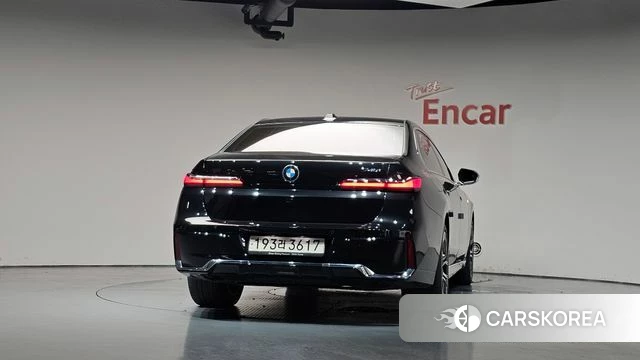 BMW 7 Series (G70) id 4720155 из Кореи 23