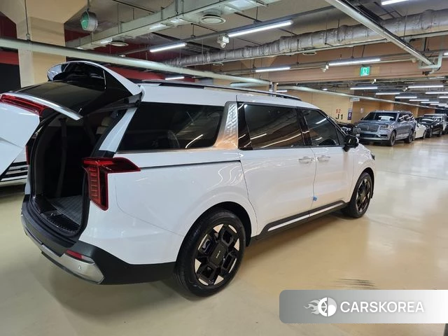 Kia The New Carnival 4th Generation 2025 Белый из Кореи, фото 3