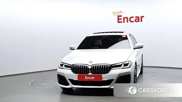 BMW 5 Series (G30) id 3058165 из Кореи 13