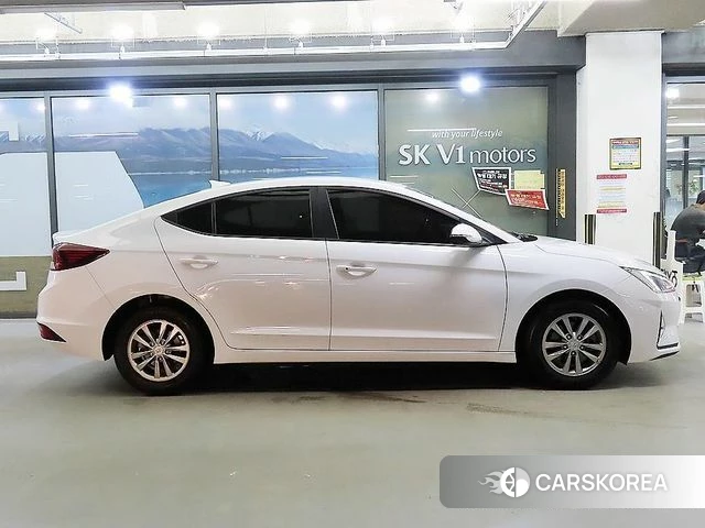 Hyundai The New Avante AD id 4471514 из Кореи 11