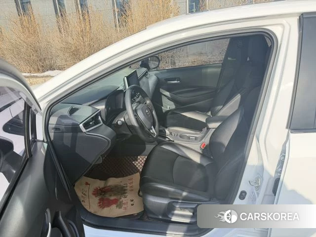 Toyota Corolla id 4263153 из Китая 10