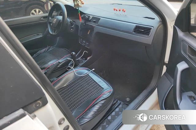 Volkswagen Santana id 4258813 из Китая 10