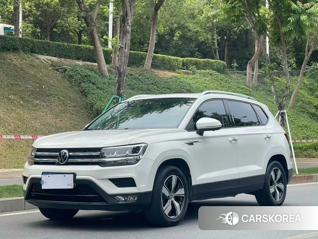 Volkswagen Tuyue 2022 Белый из Китая, фото 3