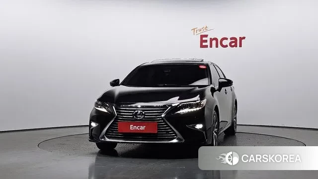 Lexus New ES300h id 3666967 из Кореи 13