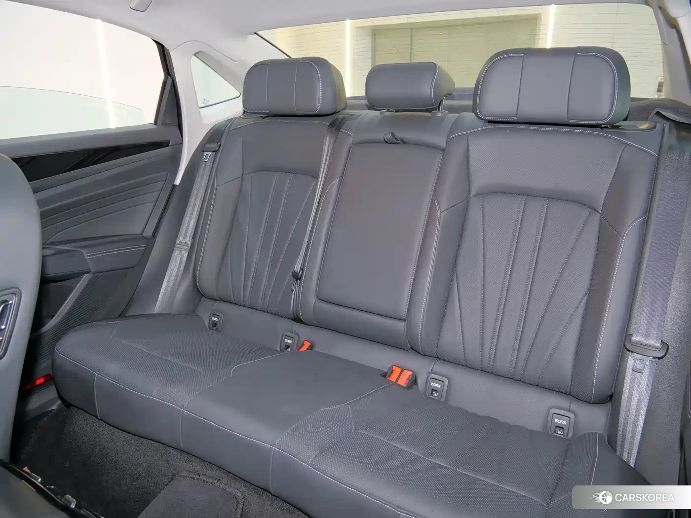Volkswagen Passat id 4547275 из Китая 11