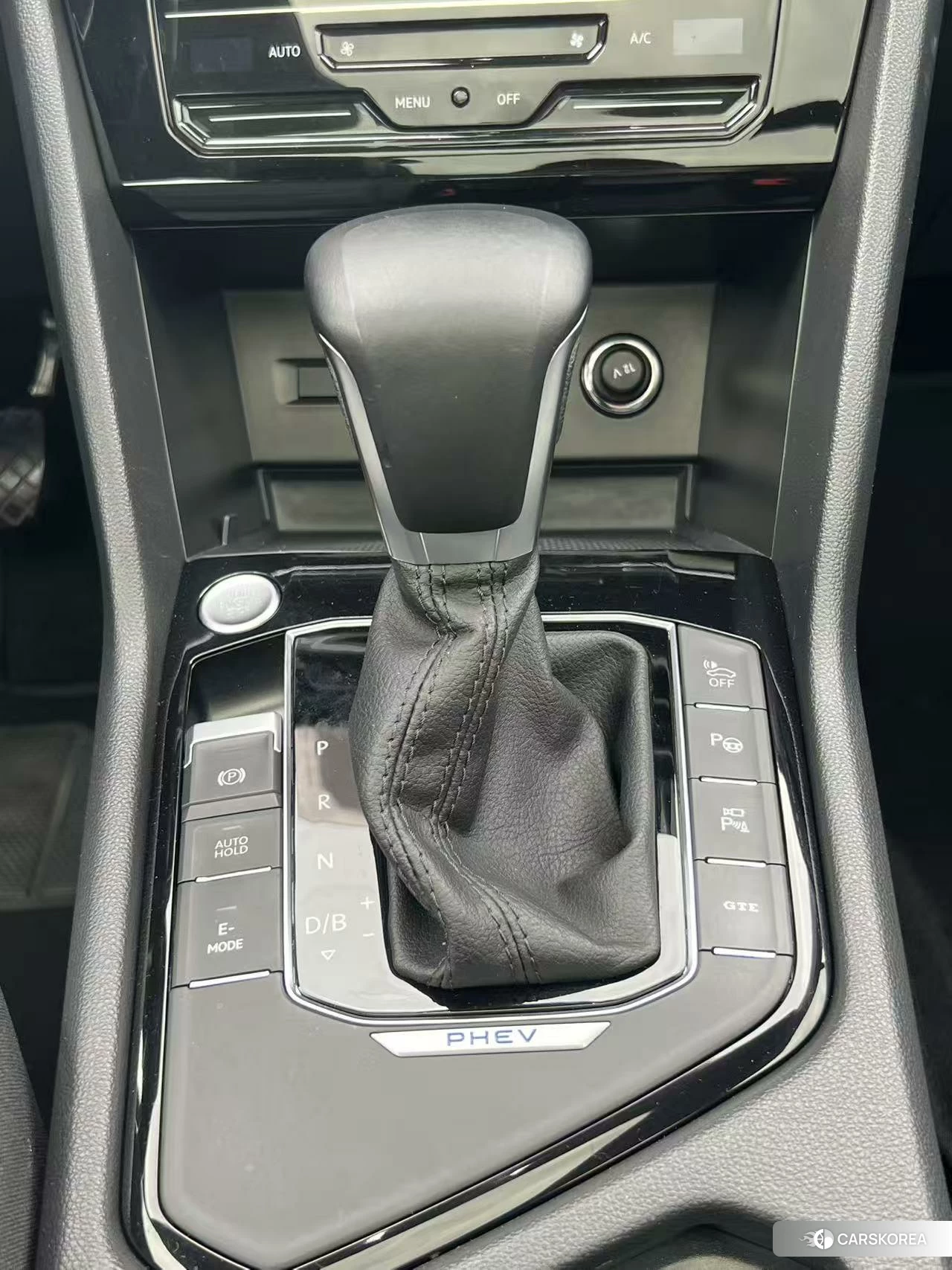 Volkswagen Tiguan L PHEV id 4455823 из Китая 9