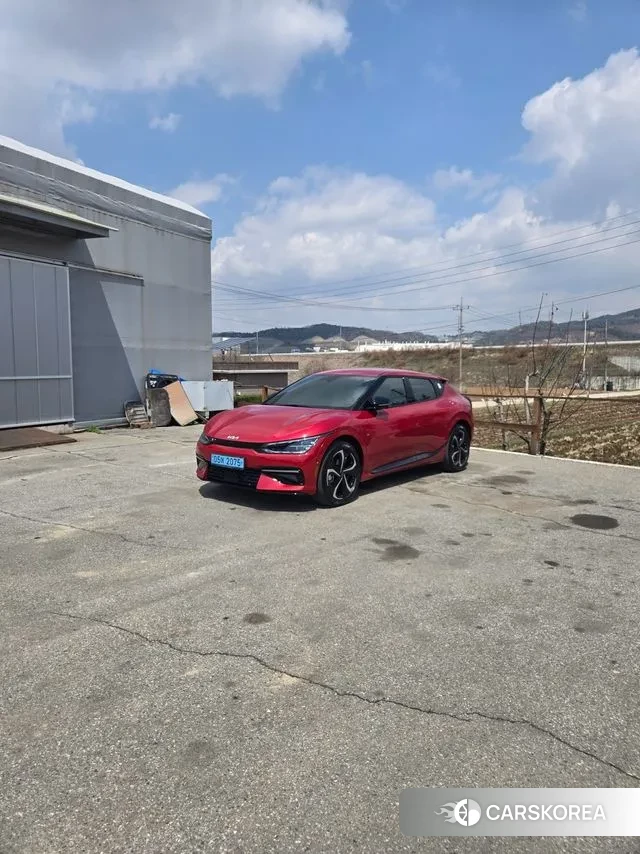 Kia EV6 2022 Красный из Кореи, фото 3