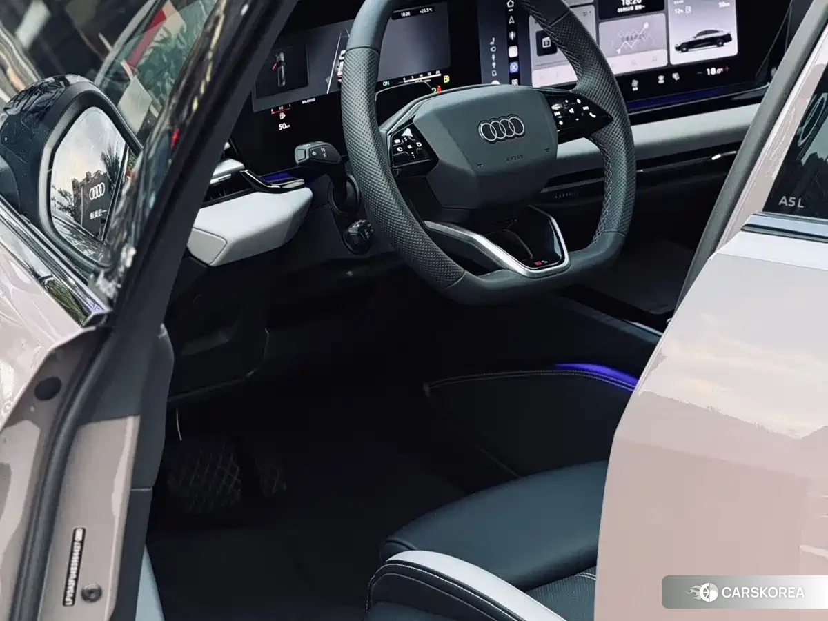Audi A5L id 4578202 из Китая 13