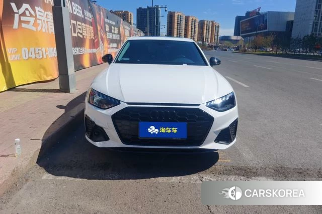 Audi A4L id 4299826 из Китая 10