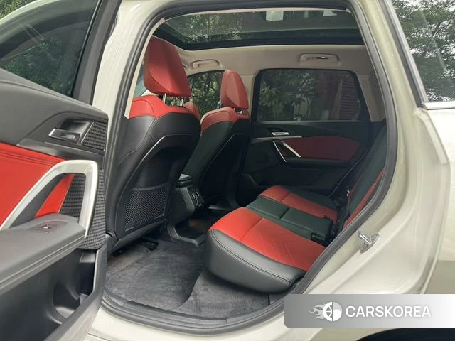 BMW iX1 id 4392123 из Китая 7