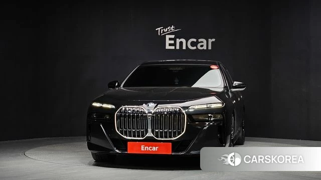 BMW 7 Series (G70) id 3922159 из Кореи 13