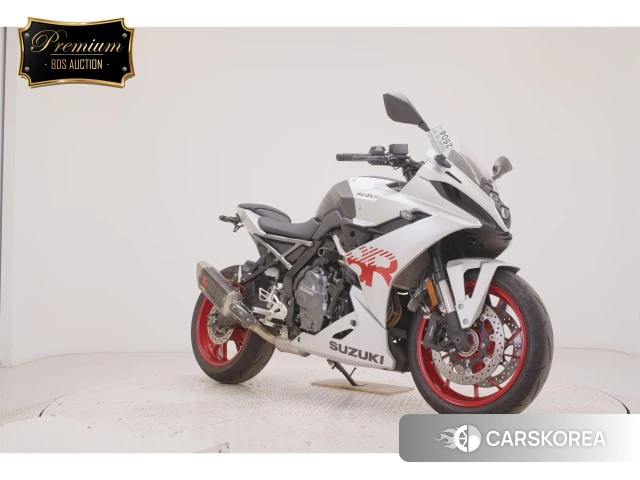 Suzuki GSX-8R 2024 из Японии, фото 3