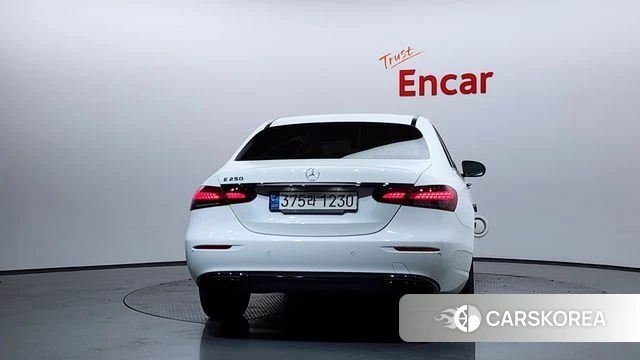 Mercedes-Benz E-Class W213 id 3812469 из Кореи 13