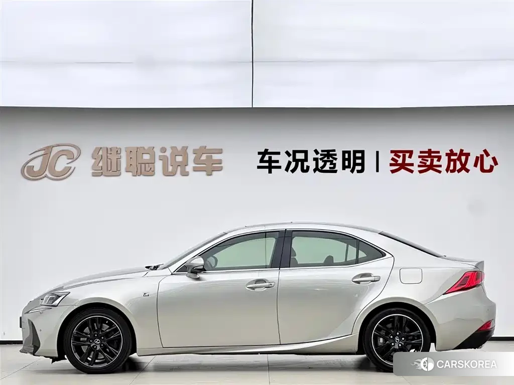 Lexus IS id 4559815 из Китая 10