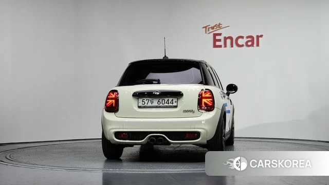 Mini Cooper S id 3905467 из Кореи 13