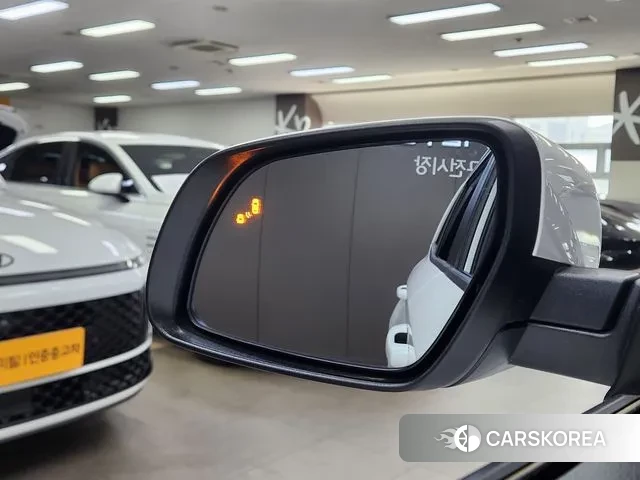 Hyundai Venue id 3763782 из Кореи 13