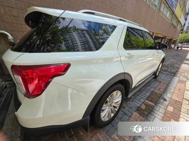 Ford Explorer 6th Generation 2022 Белый из Кореи, фото 6