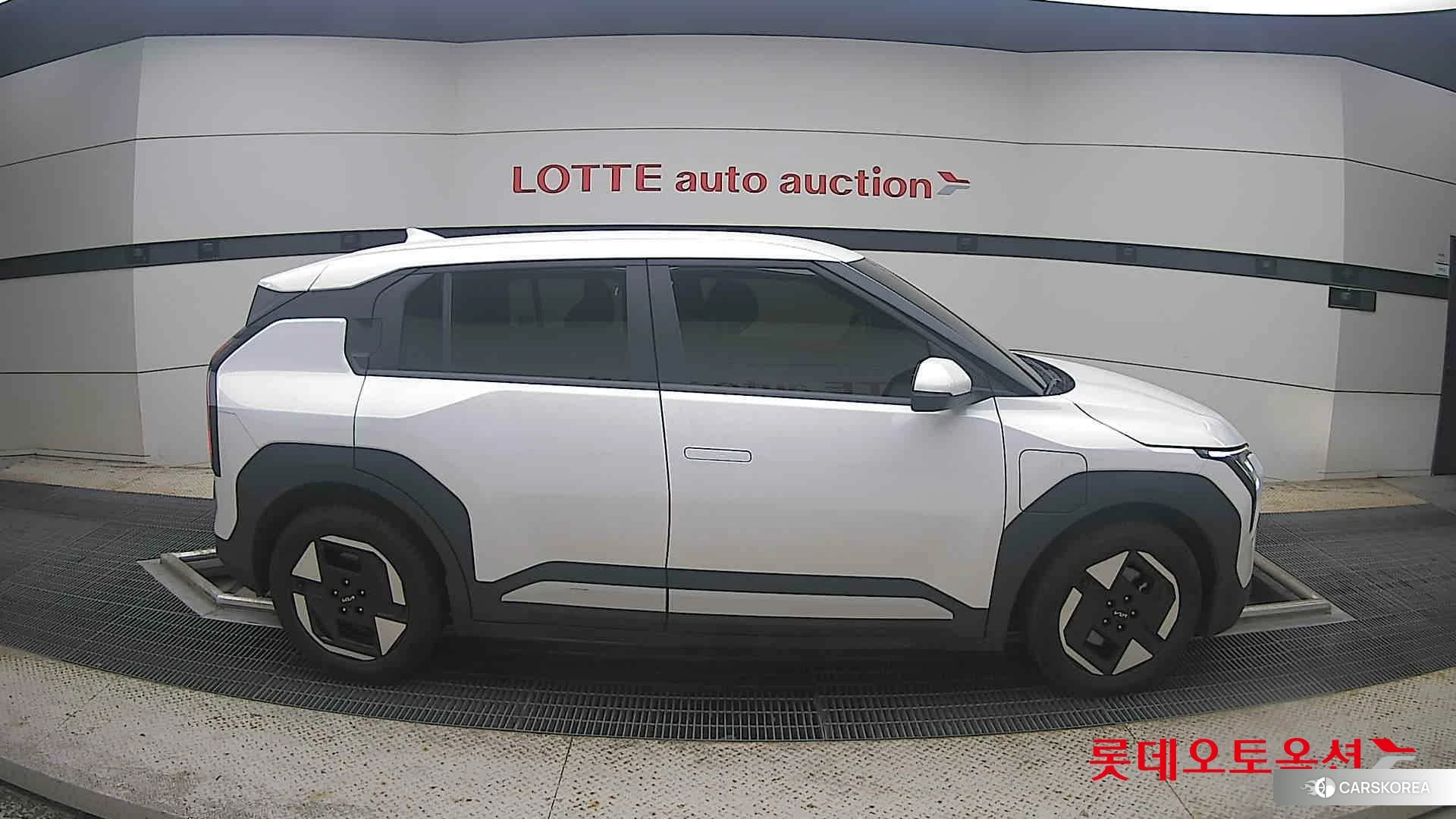 Kia EV3 id 4902360 из Кореи 23