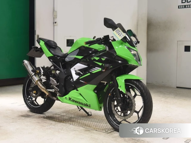 Kawasaki NINJA 250SL 2015 из Японии, фото 4