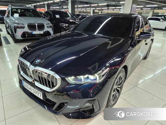 BMW 5 Series (G60) id 4887095 из Кореи 13
