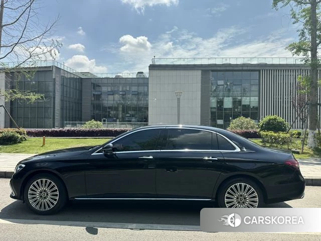 Mercedes-Benz E-class id 4257962 из Китая 20