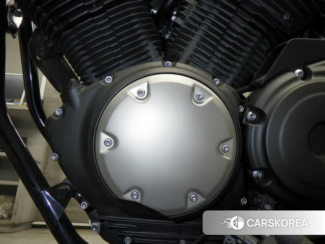 Engine photo