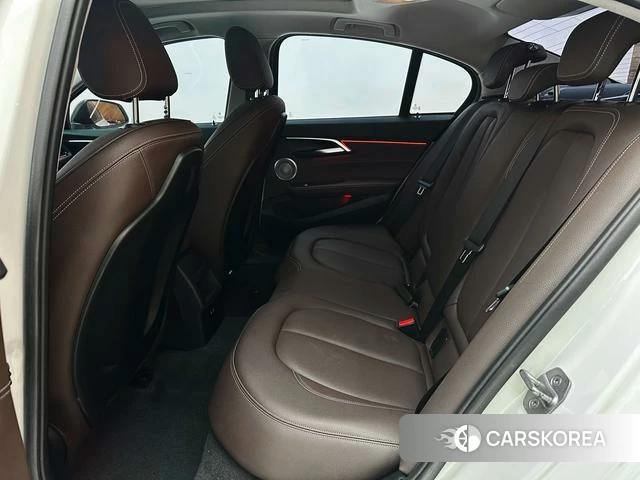 BMW 1 series id 4314324 из Китая 17