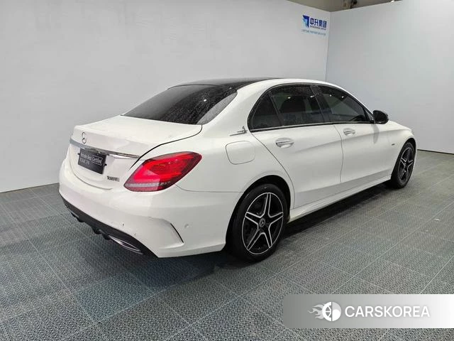 Mercedes-Benz Class C id 4212341 из Китая 13